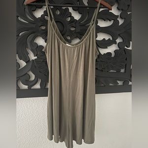 Z supply loose shorts romper. Size M. New with tags. Green.